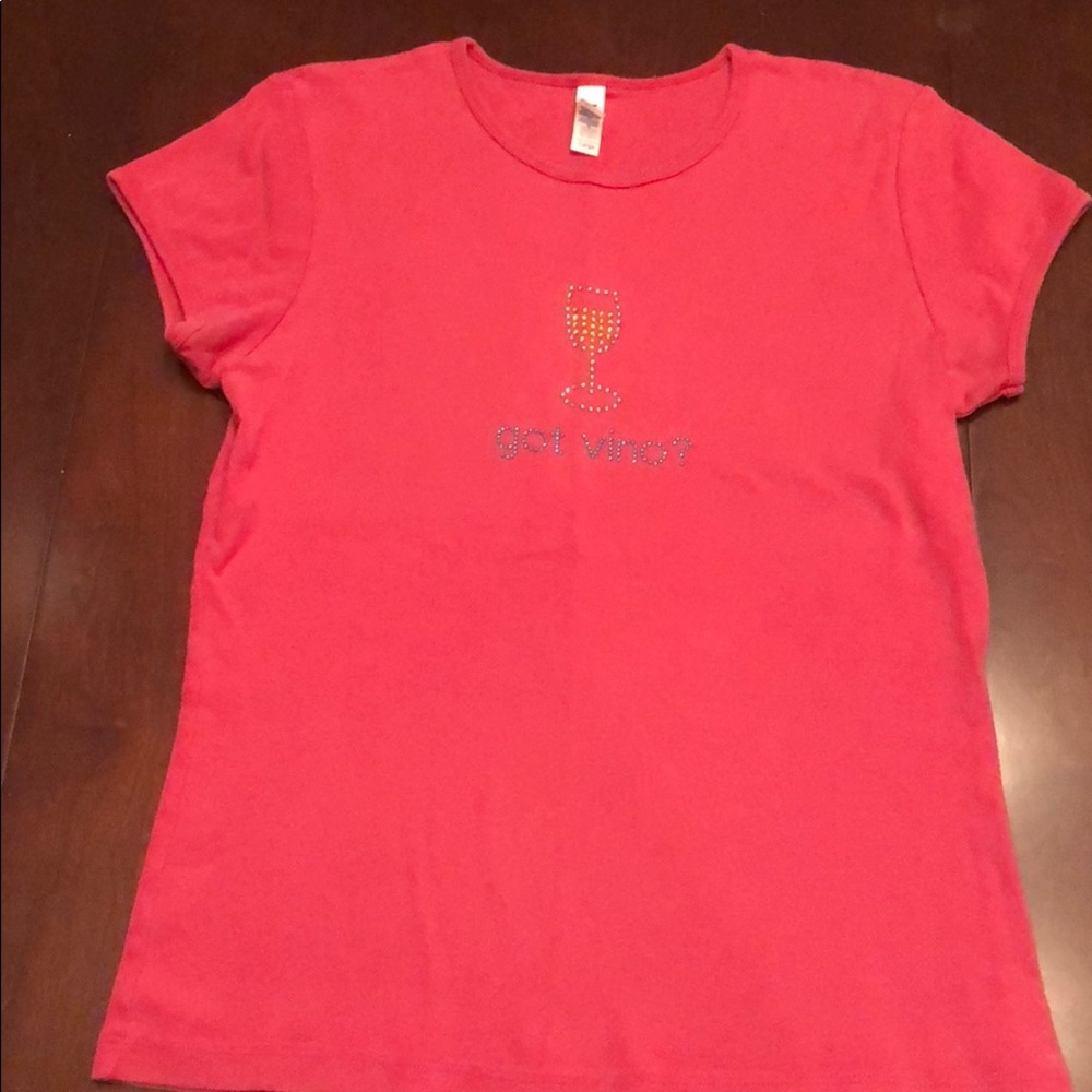 “got vino?” Rhinestone detailed pink T-shirt